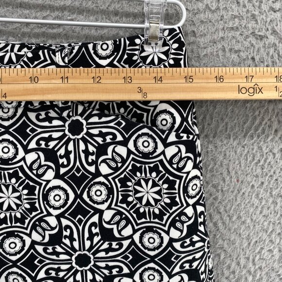 Talbots Pants Womens 8 Petite Black White Pattern Stretch Cropped Capri Vintage - Picture 8 of 12